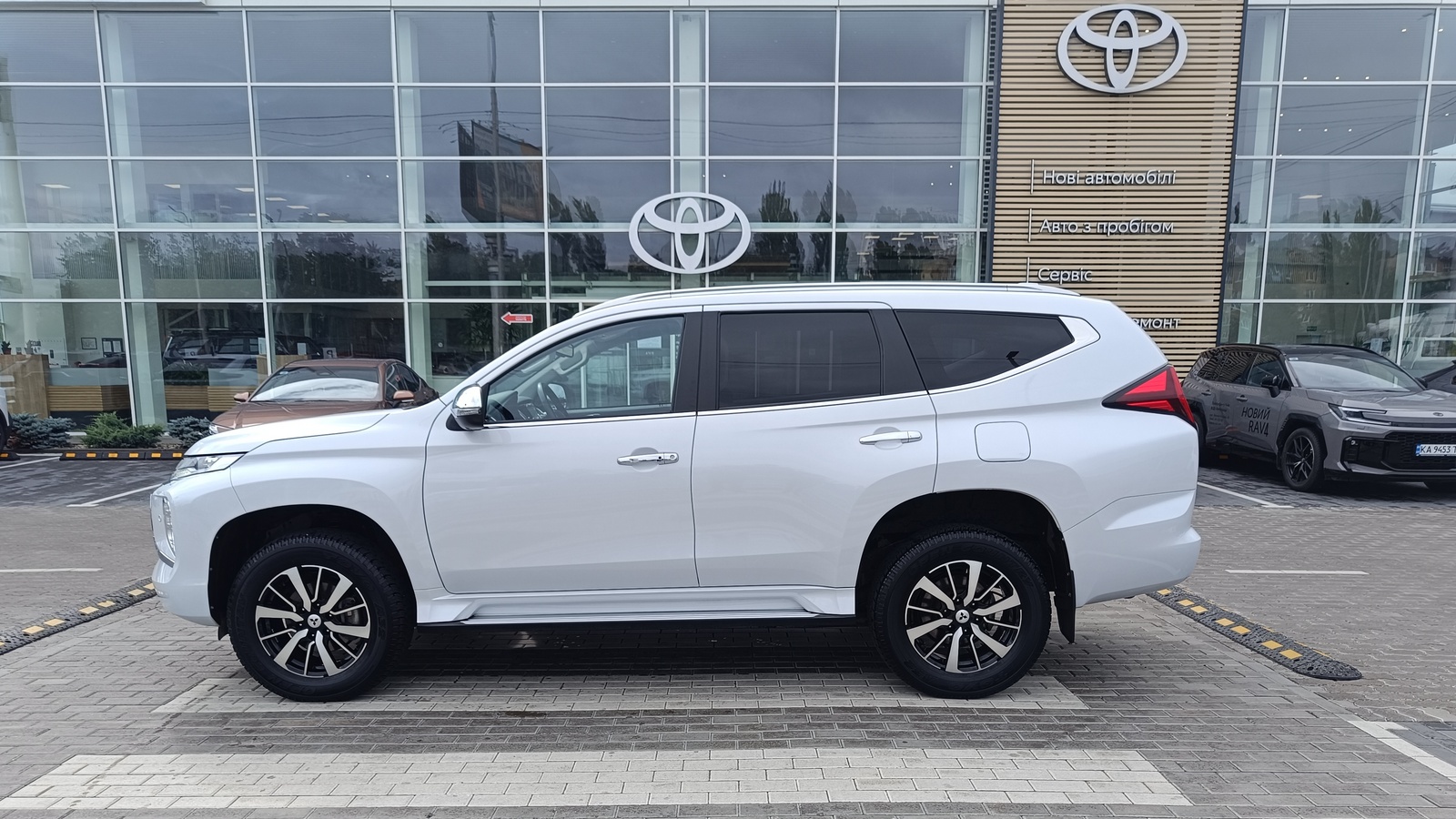 Інші авто MITSUBISHI PAJERO SPORT 2021 року з пробігом 25889 км, Універсал, Тойота Центр Київ "ВіДі Автострада", м.Київ - 1690000 ГРН | Фото № 3