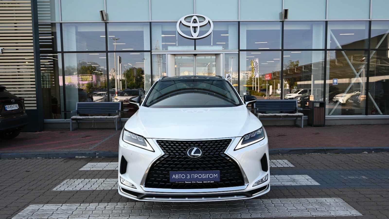 Lexus RX 2021 року, Універсал, Тойота Центр Київ "Сіті Плаза", м.Київ | Фото № 5 Lexus RX 2021 року з пробігом 36137 км, Універсал, Тойота Центр Київ "Сіті Плаза", м.Київ - 2204906 ГРН | Фото № 5
