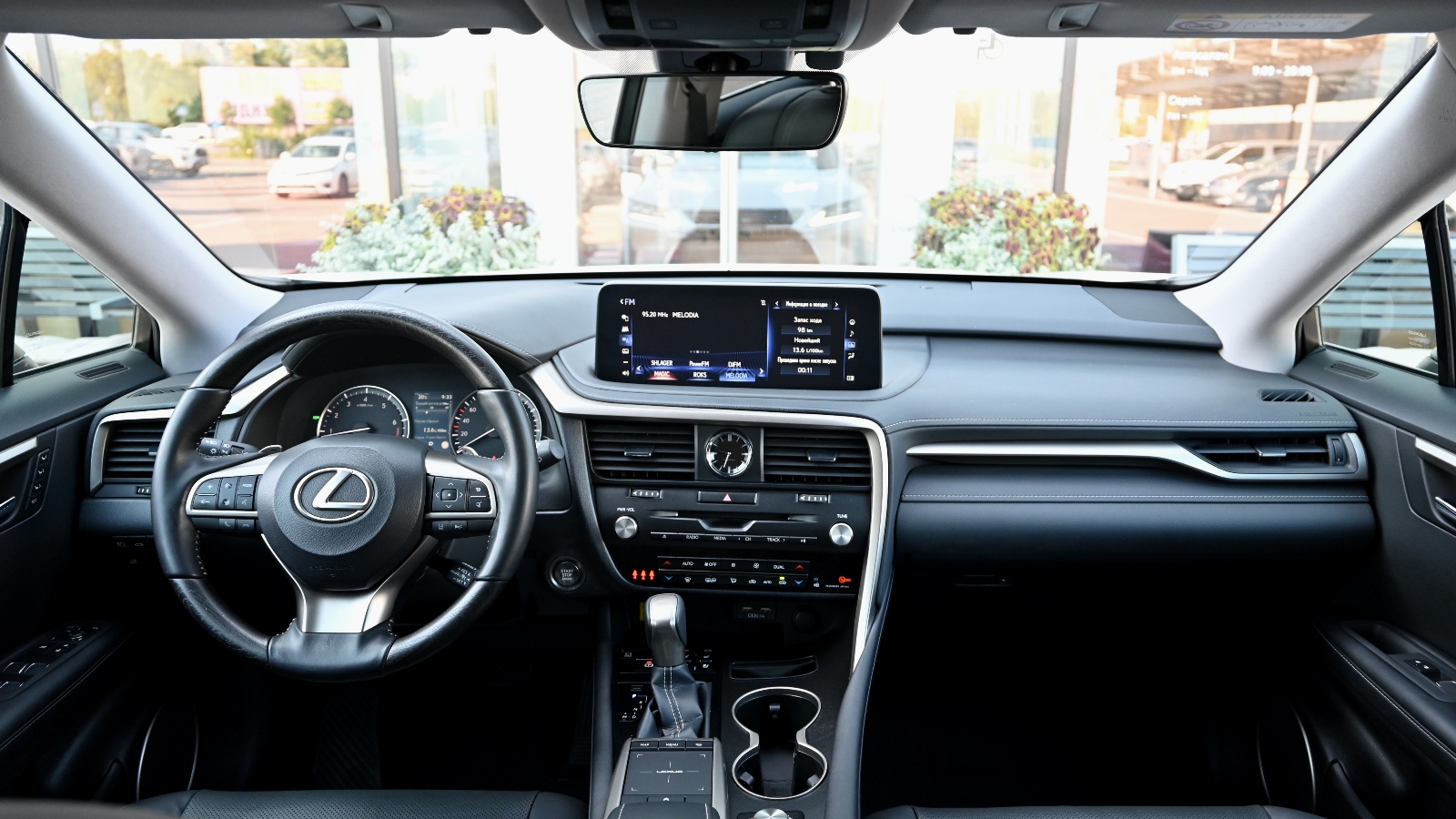 Lexus RX 2021 року, Універсал, Тойота Центр Київ "Сіті Плаза", м.Київ | Фото № 8 Lexus RX 2021 року з пробігом 36137 км, Універсал, Тойота Центр Київ "Сіті Плаза", м.Київ - 2204906 ГРН | Фото № 8