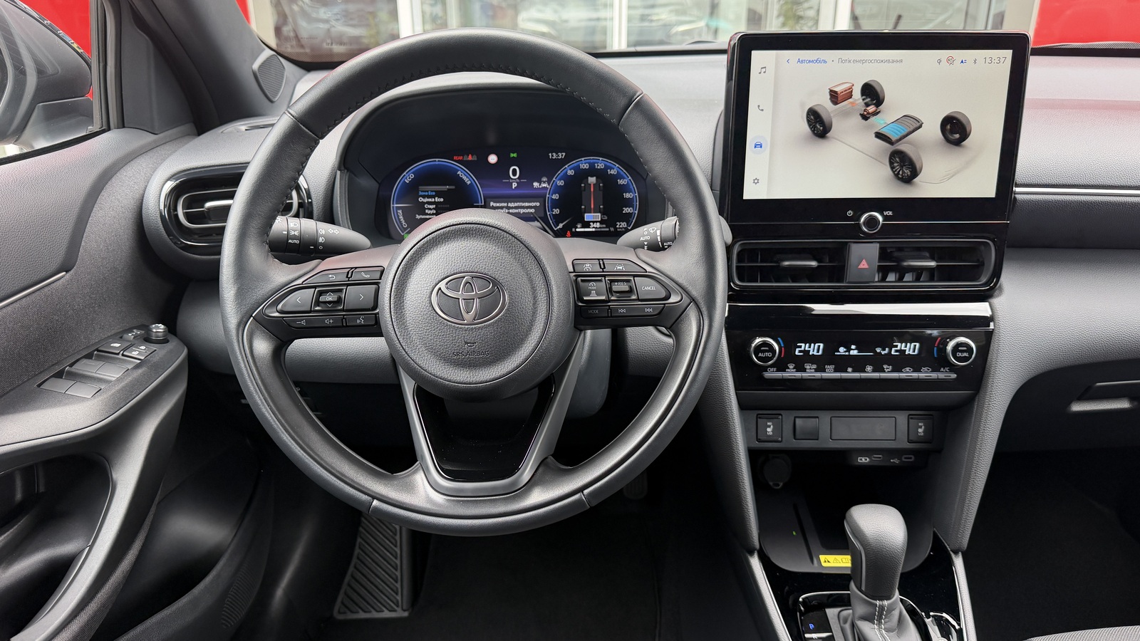 Toyota YARIS CROSS 2025 року, Хетчбек, Тойота Центр Кривий Ріг "Алмаз Сістем", м.Кривий Ріг | Фото № 9 Toyota YARIS CROSS 2025 року з пробігом 683 км, Хетчбек, Тойота Центр Кривий Ріг "Алмаз Сістем", м.Кривий Ріг - 1450000 ГРН | Фото № 9