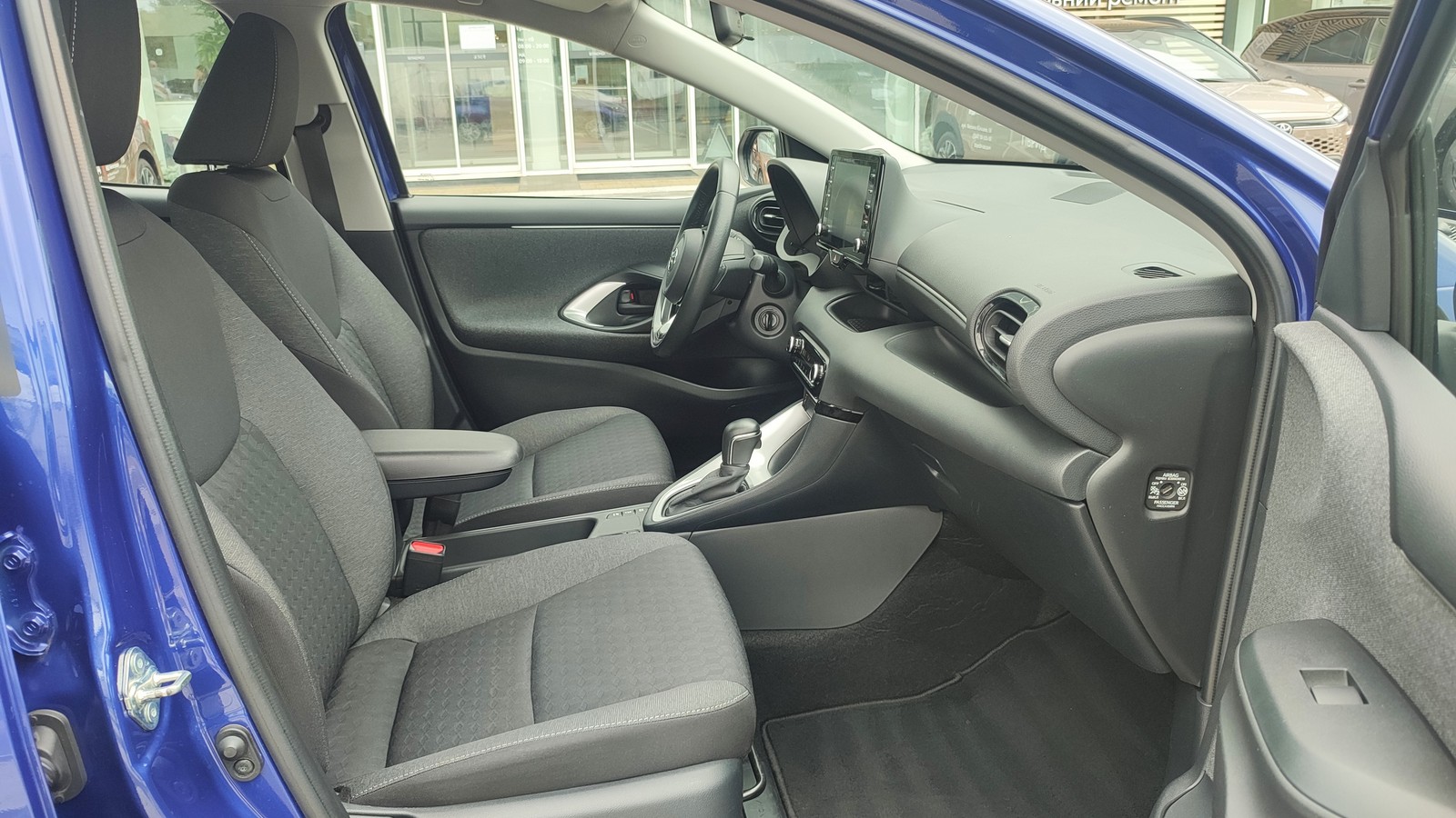 Toyota YARIS 2020 року з пробігом 104010 км, Хетчбек, Тойота Центр Київ "ВіДі Автострада", м.Київ - 780000 ГРН | Фото № 6