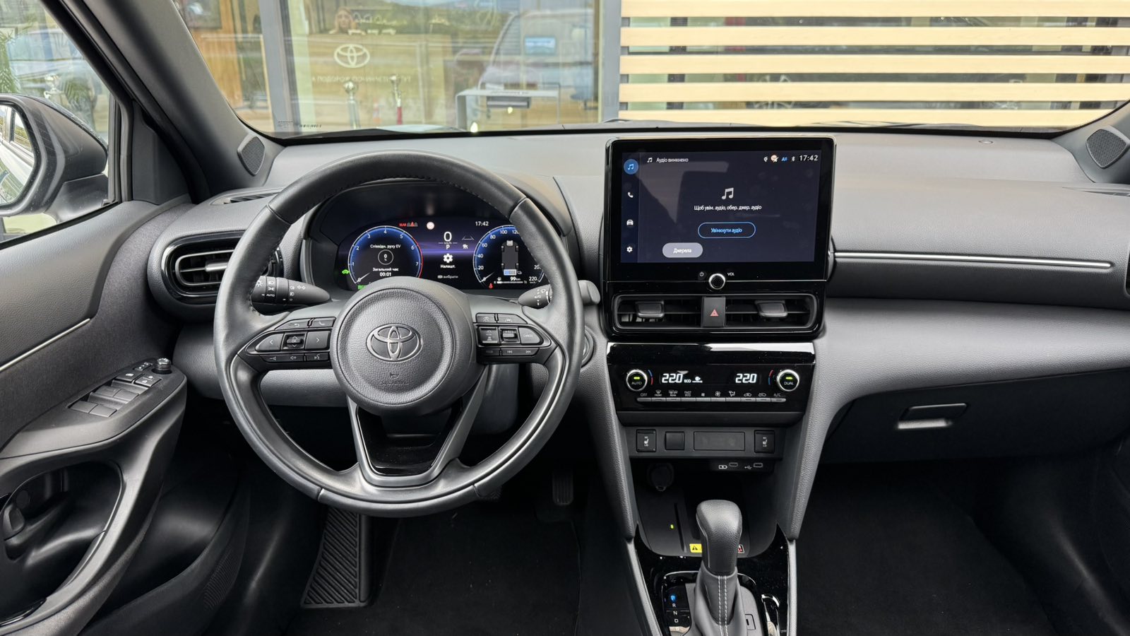 Toyota YARIS CROSS 2025 року з пробігом 5785 км, Хетчбек, Тойота Центр Ужгород "Карат Мотор", м.Ужгород - 1430270 ГРН | Фото № 9