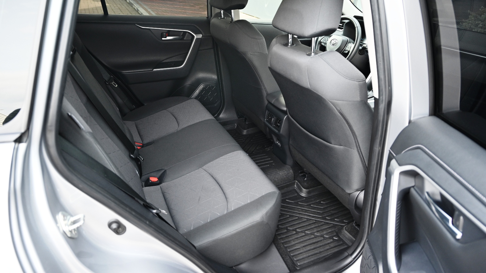 Toyota RAV4 2023 року з пробігом 103486 км, Універсал, Тойота Центр Київ "Сіті Плаза", м.Київ - 1327277 ГРН | Фото № 7