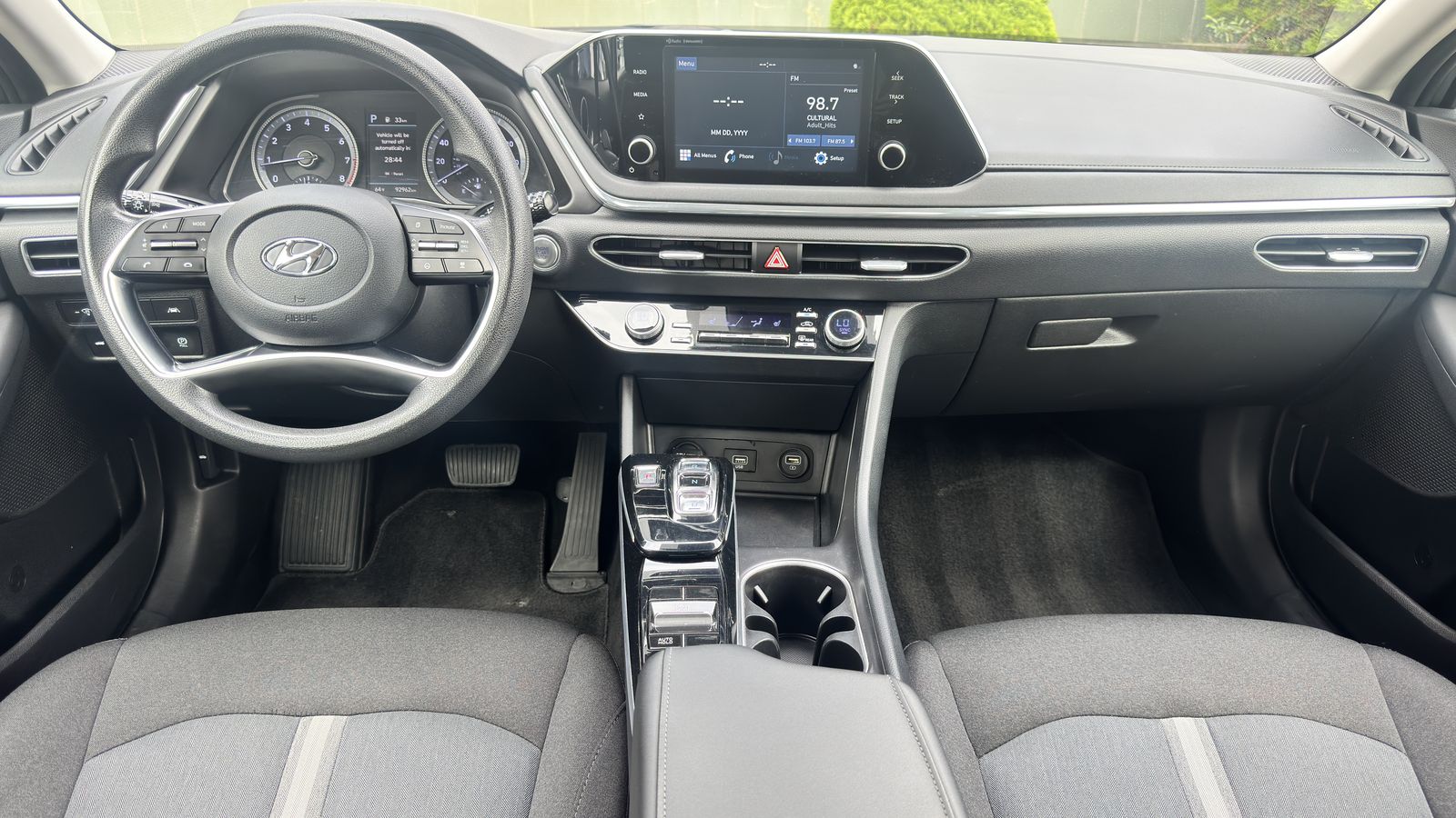 Інші авто HYUNDAI SONATA 2020 року, Універсал, Тойота Центр Чернівці "Олімп-Моторс", м.Чернівці | Фото № 8 Інші авто HYUNDAI SONATA 2020 року з пробігом 92963 км, Універсал, Тойота Центр Чернівці "Олімп-Моторс", м.Чернівці - 780000 ГРН | Фото № 8