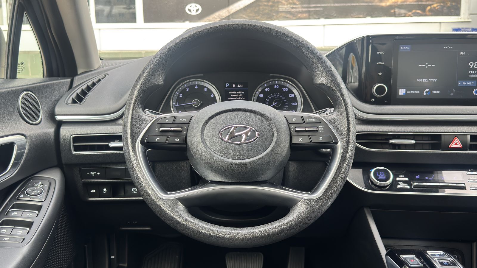 Інші авто HYUNDAI SONATA 2020 року, Універсал, Тойота Центр Чернівці "Олімп-Моторс", м.Чернівці | Фото № 13 Інші авто HYUNDAI SONATA 2020 року з пробігом 92963 км, Універсал, Тойота Центр Чернівці "Олімп-Моторс", м.Чернівці - 780000 ГРН | Фото № 13