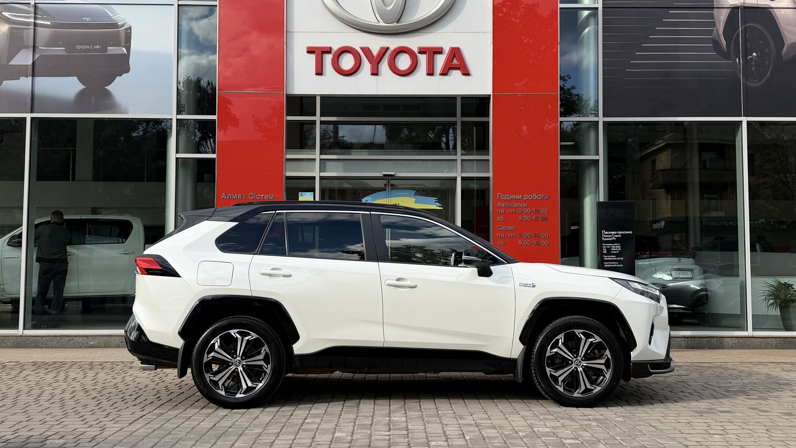 Toyota RAV4 Plug-In 2021 року з пробігом 119752 км, Універсал, Тойота Центр Кривий Ріг "Алмаз Сістем", м.Кривий Ріг - 1795000 ГРН | Фото № 17