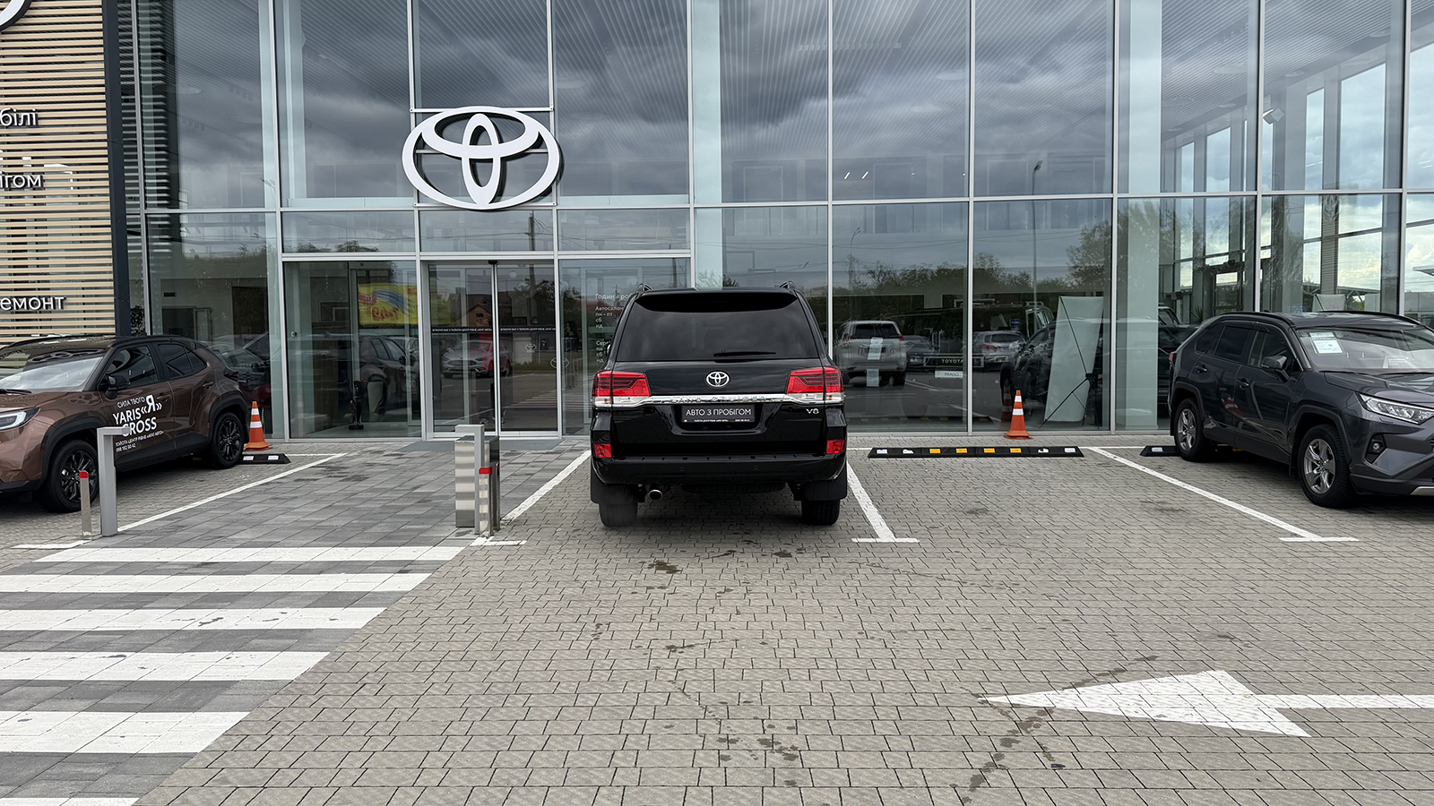 Toyota LAND CRUISER 2020 року з пробігом 77854 км, Універсал, Тойота Центр Рівне "Агат Авто", м.Рівне - 2694000 ГРН | Фото № 4