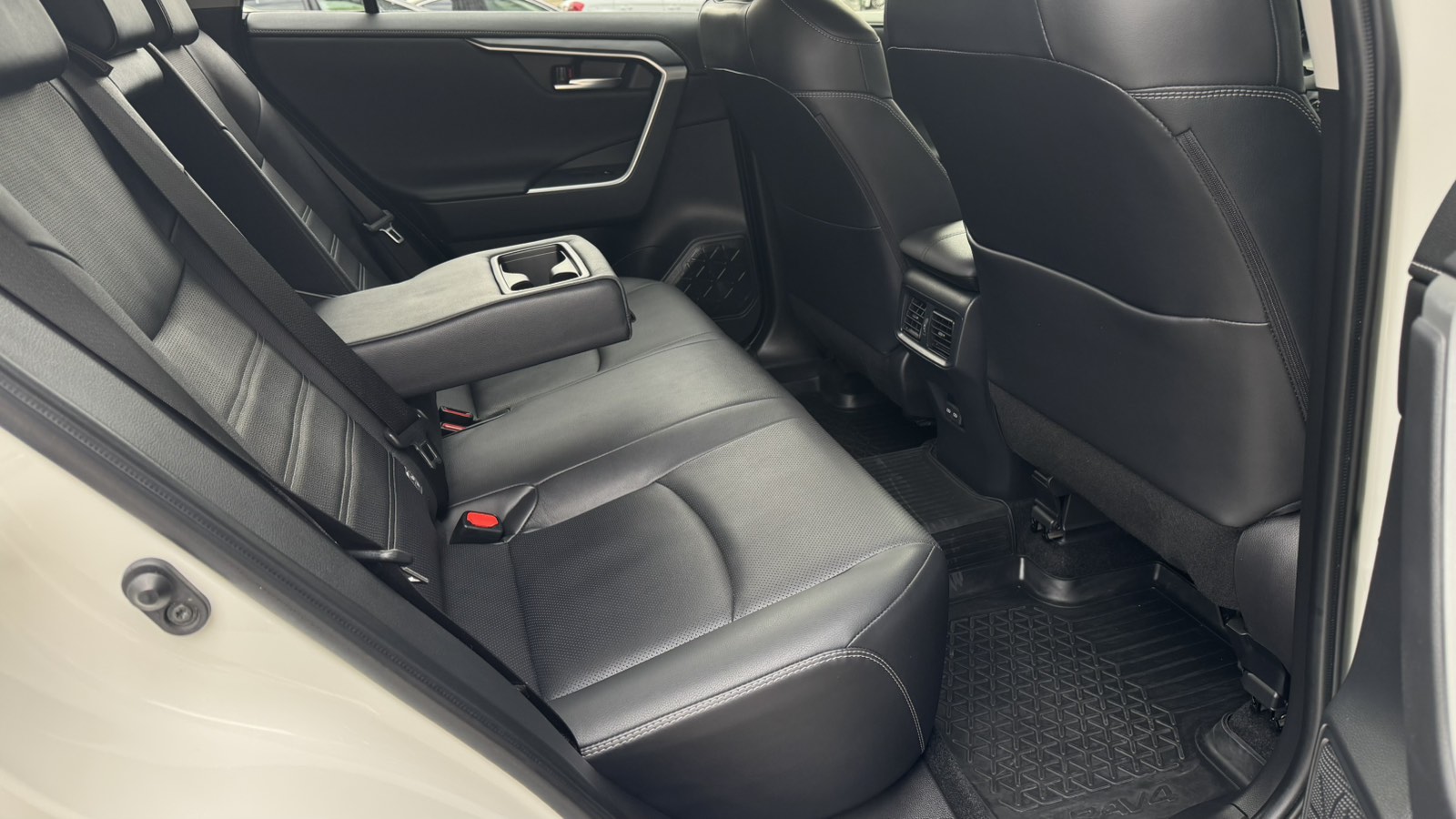 Toyota RAV4 2022 року з пробігом 68979 км, Універсал, Тойота Центр Одеса "ВіДі Пальміра", м.Одеса - 1500000 ГРН | Фото № 7