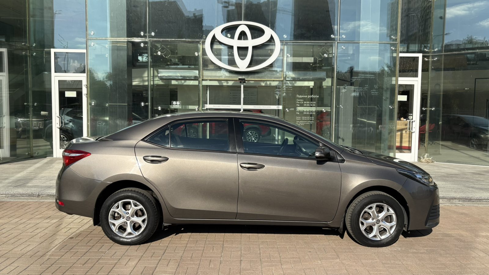 Toyota COROLLA 2016 року з пробігом 183558 км, Седан, Тойота Центр Київ "Автосаміт Укравто", м.Київ - 567900 ГРН | Фото № 16