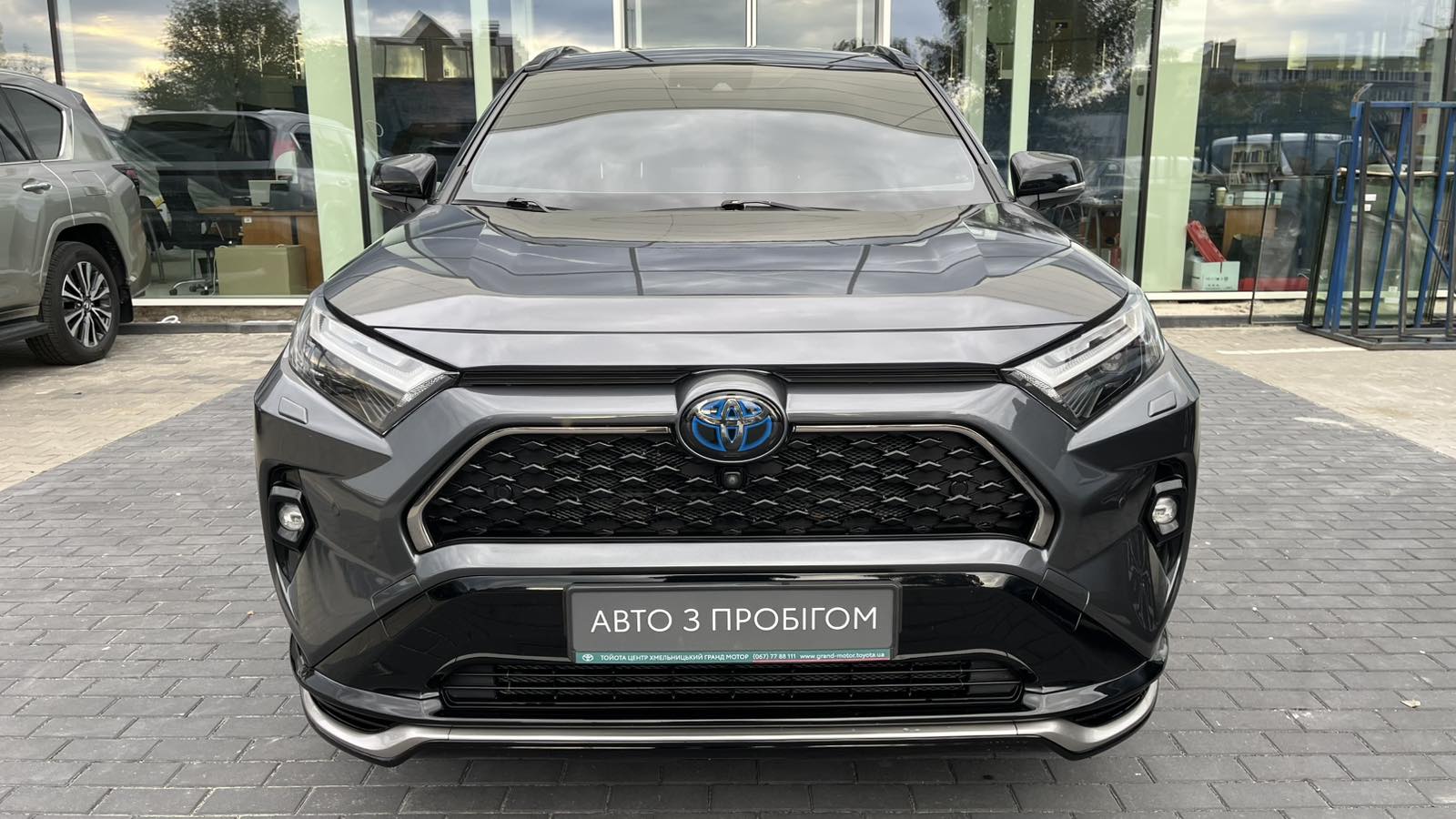 Toyota RAV4 Plug-In 2021 року з пробігом 169031 км, Універсал, Тойота Центр Хмельницький "Гранд Мотор", м.Хмельницький - 1778000 ГРН | Фото № 5