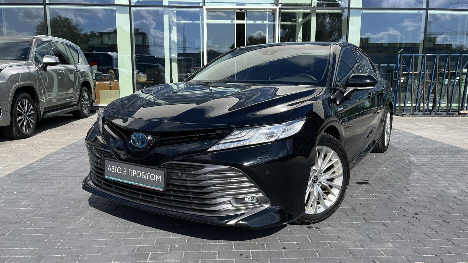 Toyota CAMRY 2020 року з пробігом 92000 км, Седан, Тойота Центр Хмельницький "Гранд Мотор", м.Хмельницький - 1298000 ГРН | Фото № 1