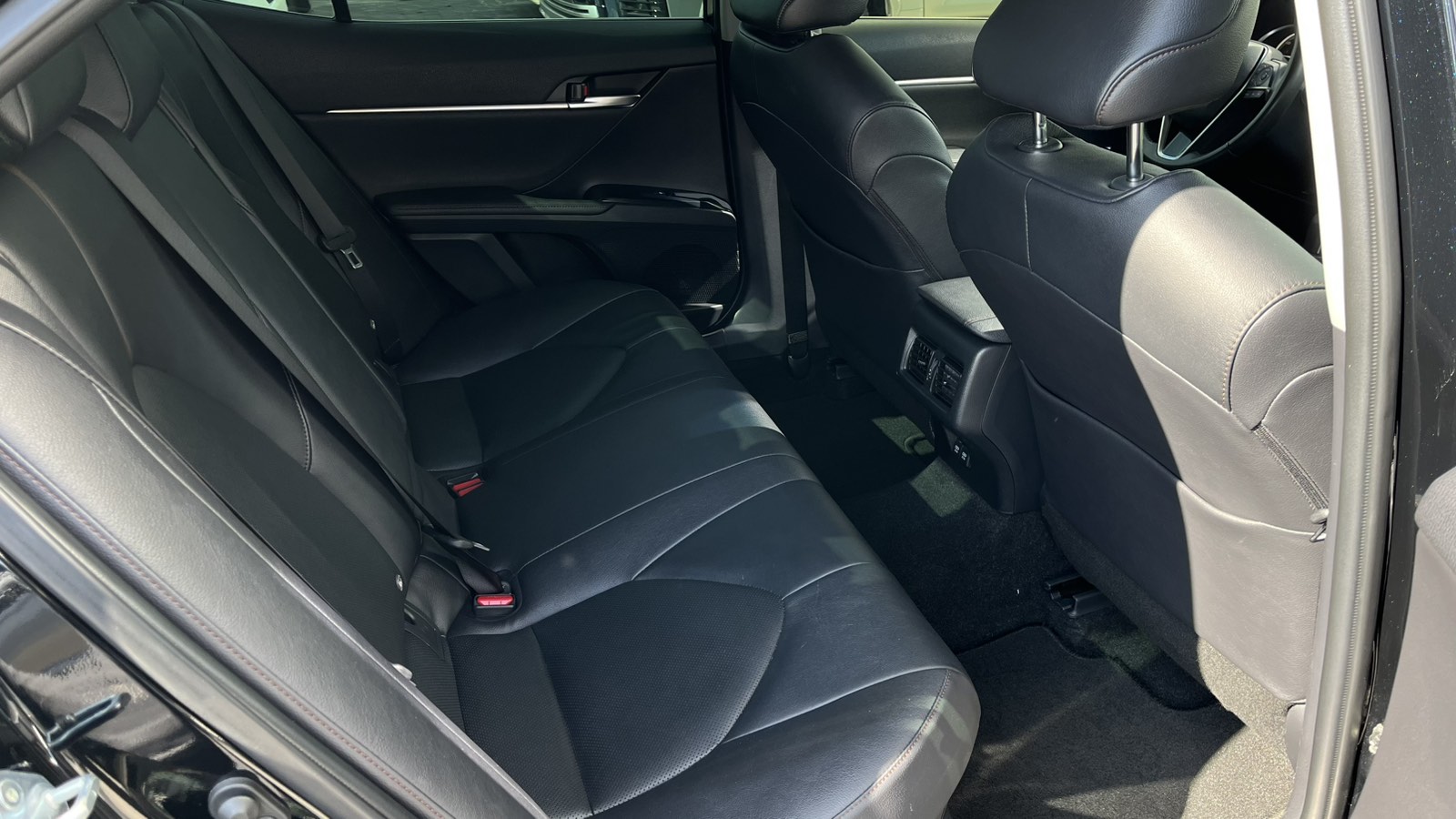 Toyota CAMRY 2020 року з пробігом 92000 км, Седан, Тойота Центр Хмельницький "Гранд Мотор", м.Хмельницький - 1298000 ГРН | Фото № 7
