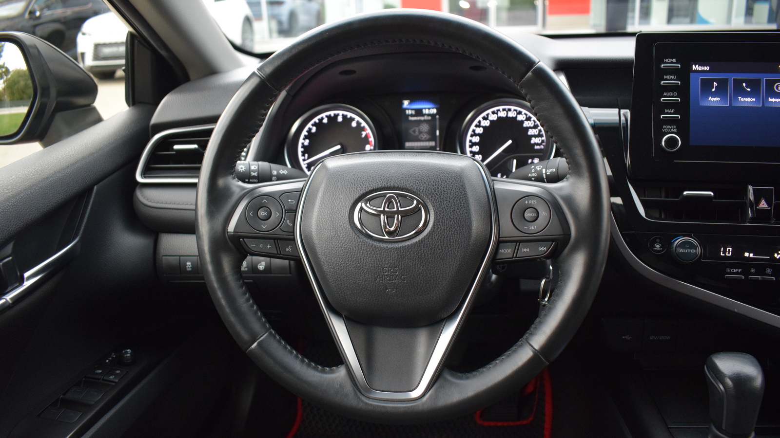 Toyota CAMRY 2021 року, Седан, Тойота Центр Житомир "Стар - Кар", м.Житомир | Фото № 9 Toyota CAMRY 2021 року з пробігом 43670 км, Седан, Тойота Центр Житомир "Стар - Кар", м.Житомир - 1125000 ГРН | Фото № 9