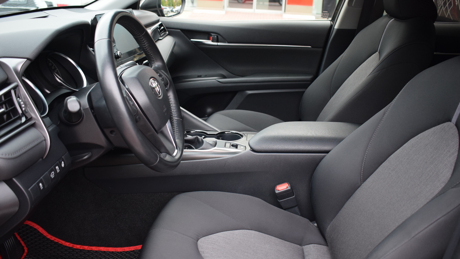 Toyota CAMRY 2021 року з пробігом 43670 км, Седан, Тойота Центр Житомир "Стар - Кар", м.Житомир - 1125000 ГРН | Фото № 12