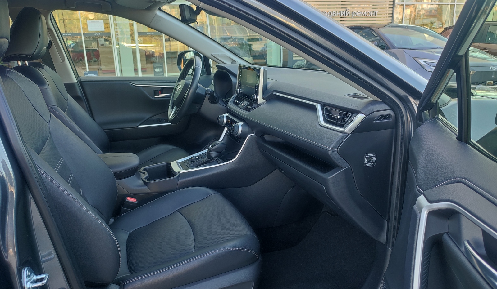Toyota RAV4 2021 року з пробігом 74820 км, Універсал, Тойота Центр Київ "ВіДі Автострада", м.Київ - 1620000 ГРН | Фото № 6