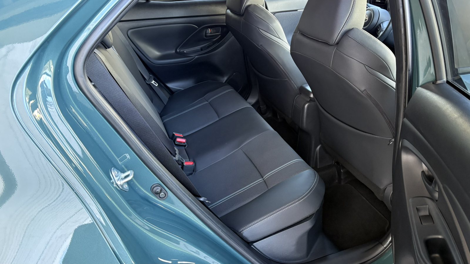Toyota YARIS CROSS 2025 року, Хетчбек, Тойота Центр Київ "Автосаміт Укравто", м.Київ | Фото № 7 Toyota YARIS CROSS 2025 року з пробігом 1885 км, Хетчбек, Тойота Центр Київ "Автосаміт Укравто", м.Київ - 1535760 ГРН | Фото № 7