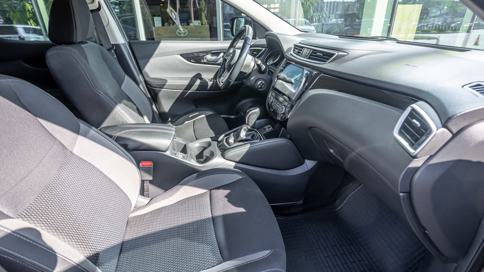 Інші авто NISSAN QASHQAI 2021 року з пробігом 66004 км, Універсал, Тойота Центр Дніпро "Алмаз Мотор" на Запорізькому шосе, м.Дніпро - 1000000 ГРН | Фото № 6