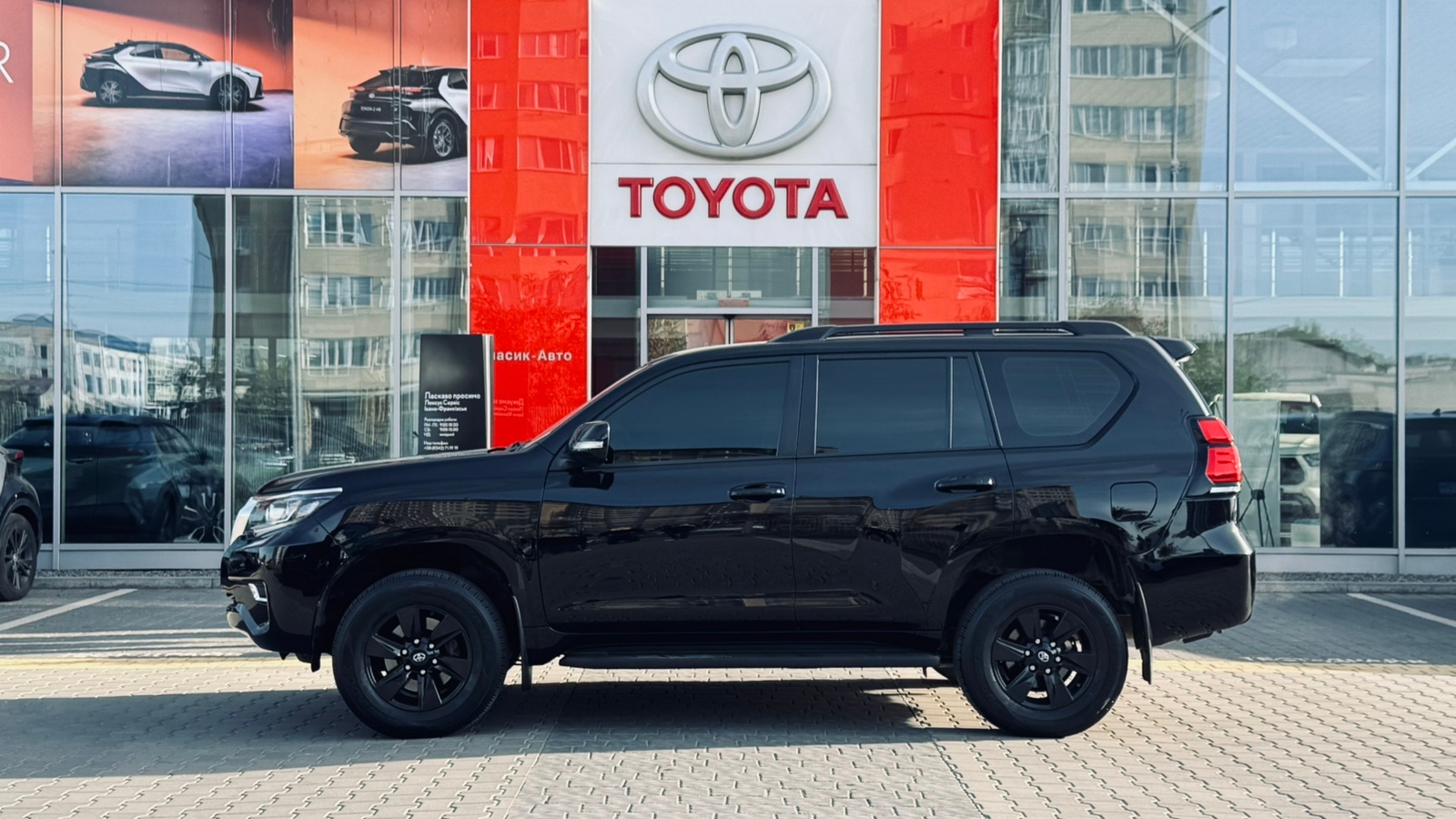 Toyota LAND CRUISER PRADO 2017 року, Універсал, Тойота Центр Івано-Франківськ "Класик-Авто", м.Івано-Франківськ | Фото № 3 Toyota LAND CRUISER PRADO 2017 року з пробігом 131799 км, Універсал, Тойота Центр Івано-Франківськ "Класик-Авто", м.Івано-Франківськ - 1336500 ГРН | Фото № 3