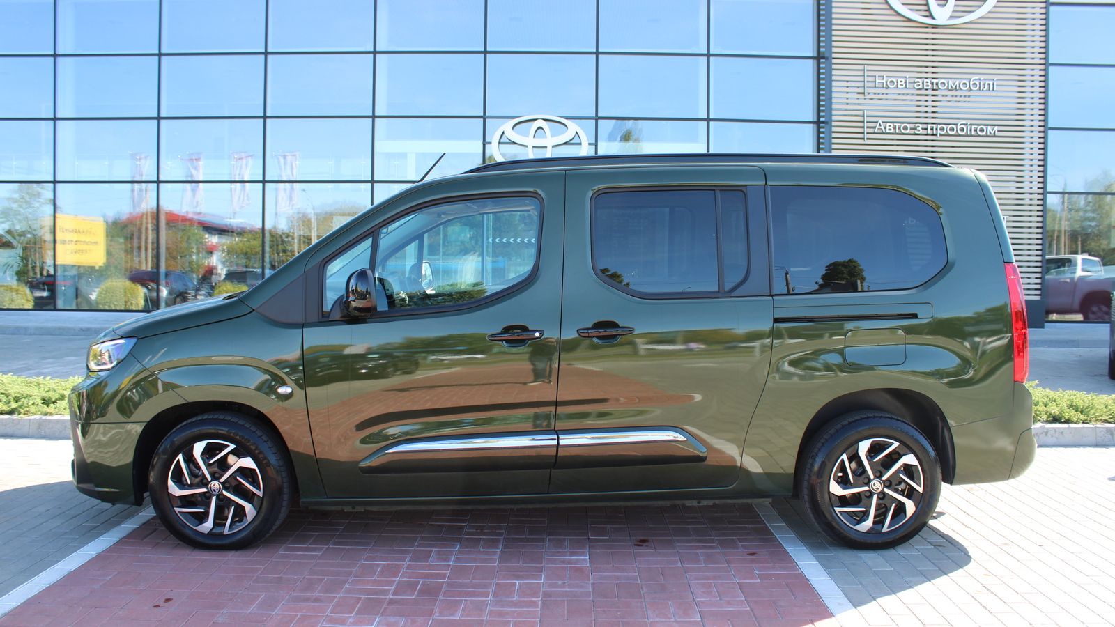 Toyota PROACE CITY VERSO 2025 року з пробігом 23072 км, Універсал, Тойота Центр Черкаси "Мотор Сіті", м.Черкаси - 1345000 ГРН | Фото № 3