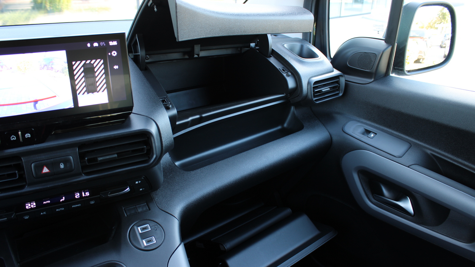 Toyota PROACE CITY VERSO 2025 року з пробігом 23072 км, Універсал, Тойота Центр Черкаси "Мотор Сіті", м.Черкаси - 1345000 ГРН | Фото № 27