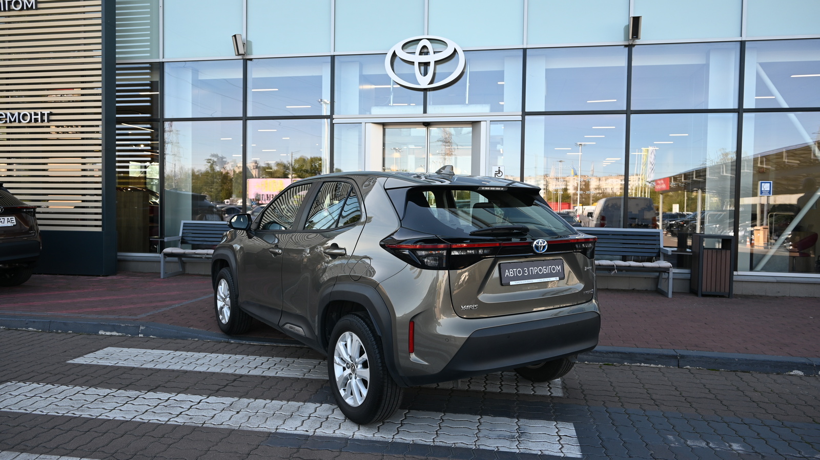 Toyota YARIS CROSS 2022 року, Універсал, Тойота Центр Київ "Сіті Плаза", м.Київ | Фото № 2 Toyota YARIS CROSS 2022 року з пробігом 130330 км, Універсал, Тойота Центр Київ "Сіті Плаза", м.Київ - 981120 ГРН | Фото № 2