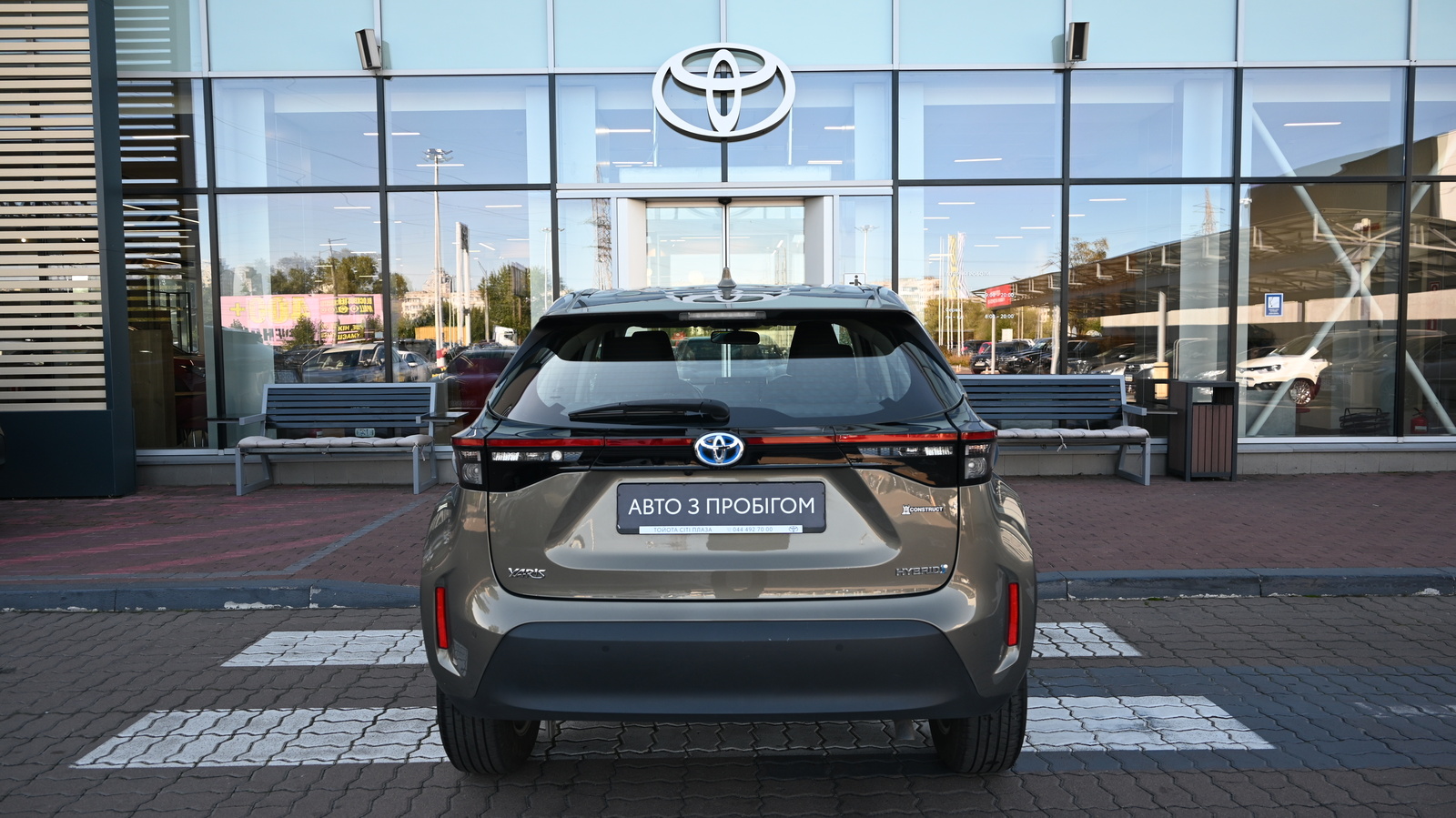 Toyota YARIS CROSS 2022 року, Універсал, Тойота Центр Київ "Сіті Плаза", м.Київ | Фото № 4 Toyota YARIS CROSS 2022 року з пробігом 130330 км, Універсал, Тойота Центр Київ "Сіті Плаза", м.Київ - 981120 ГРН | Фото № 4