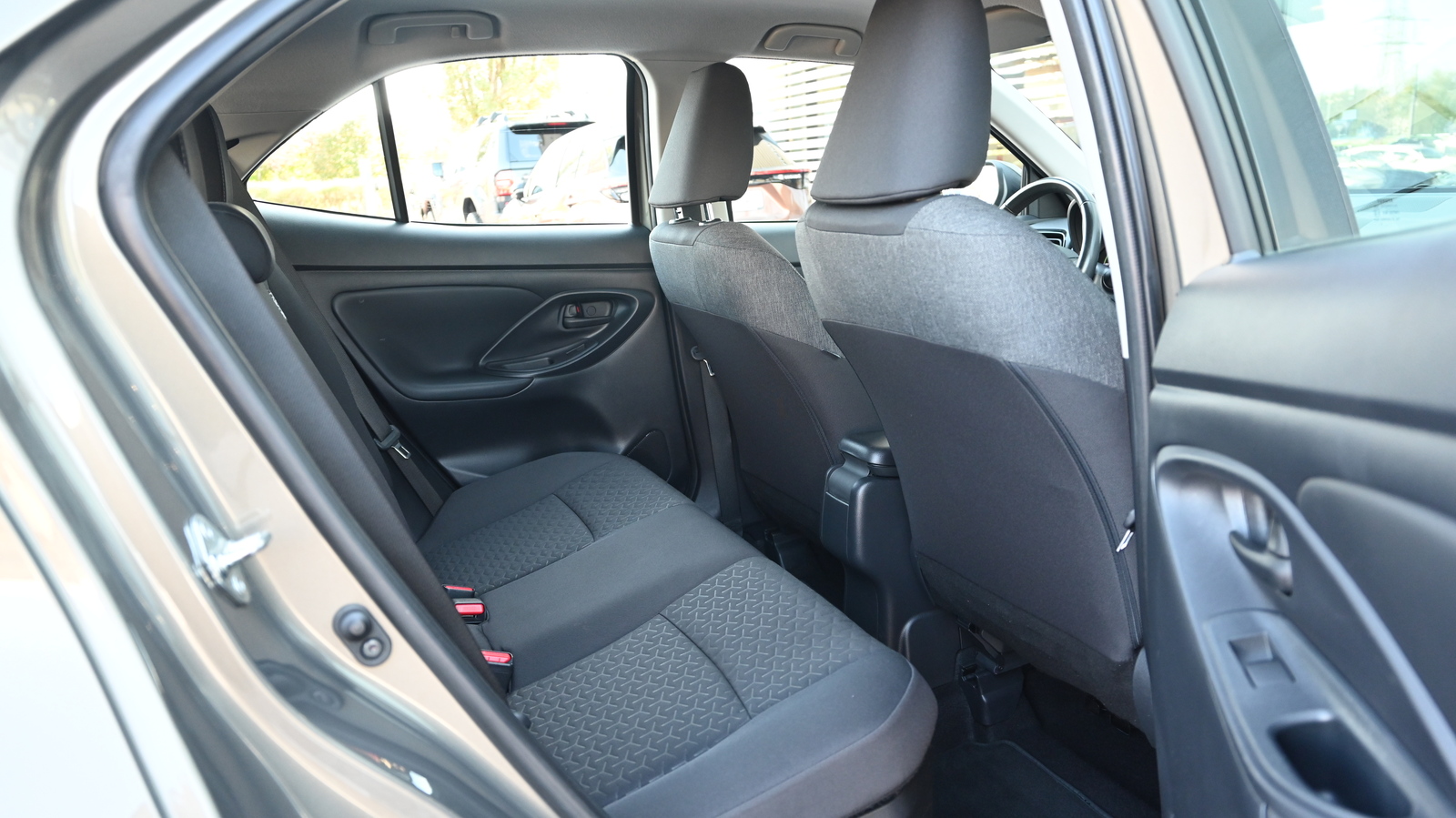 Toyota YARIS CROSS 2022 року, Універсал, Тойота Центр Київ "Сіті Плаза", м.Київ | Фото № 7 Toyota YARIS CROSS 2022 року з пробігом 130330 км, Універсал, Тойота Центр Київ "Сіті Плаза", м.Київ - 981120 ГРН | Фото № 7