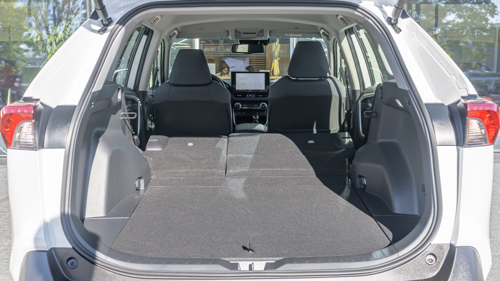 Toyota RAV4 2024 року з пробігом 5718 км, Універсал, Тойота Центр Дніпро "Алмаз Мотор" на Запорізькому шосе, м.Дніпро - 1665000 ГРН | Фото № 12