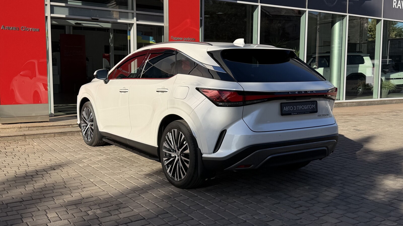 Lexus RX 2024 року, Універсал, Тойота Центр Кривий Ріг "Алмаз Сістем", м.Кривий Ріг | Фото № 2 Lexus RX 2024 року з пробігом 13581 км, Універсал, Тойота Центр Кривий Ріг "Алмаз Сістем", м.Кривий Ріг - 3420000 ГРН | Фото № 2