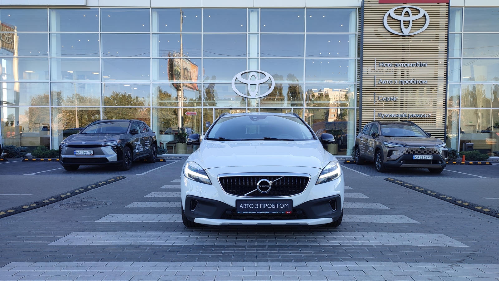 Інші авто VOLVO V40 2019 року, Хетчбек, Тойота Центр Київ "ВіДі Автострада", м.Київ | Фото № 5 Інші авто VOLVO V40 2019 року з пробігом 47495 км, Хетчбек, Тойота Центр Київ "ВіДі Автострада", м.Київ - 890000 ГРН | Фото № 5