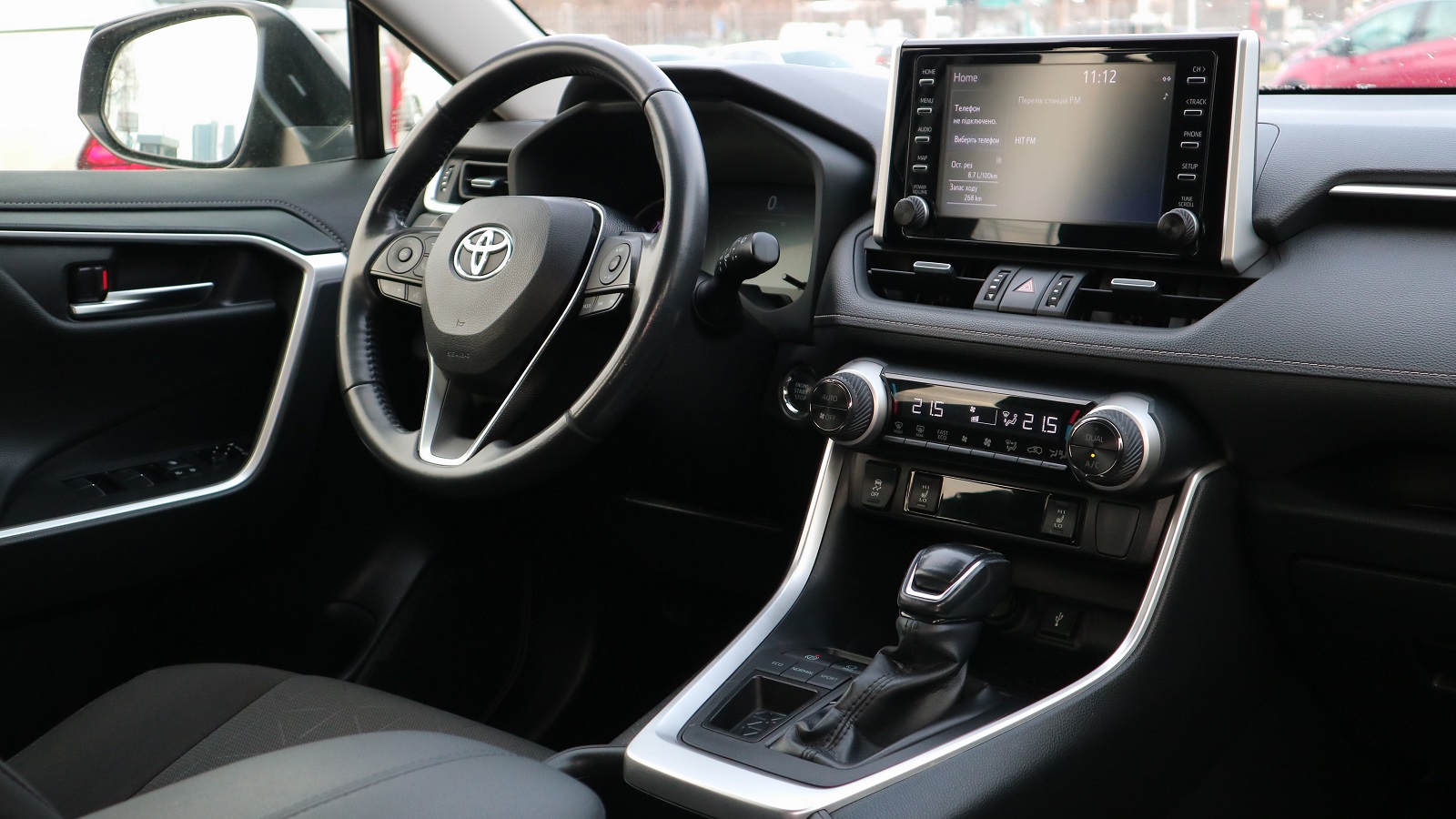 Toyota RAV4 2021 року, Універсал, Тойота Центр Київ "Автосаміт Укравто Столичне", м.Київ | Фото № 18 Toyota RAV4 2021 року з пробігом 78855 км, Універсал, Тойота Центр Київ "Автосаміт Укравто Столичне", м.Київ - 1197000 ГРН | Фото № 18