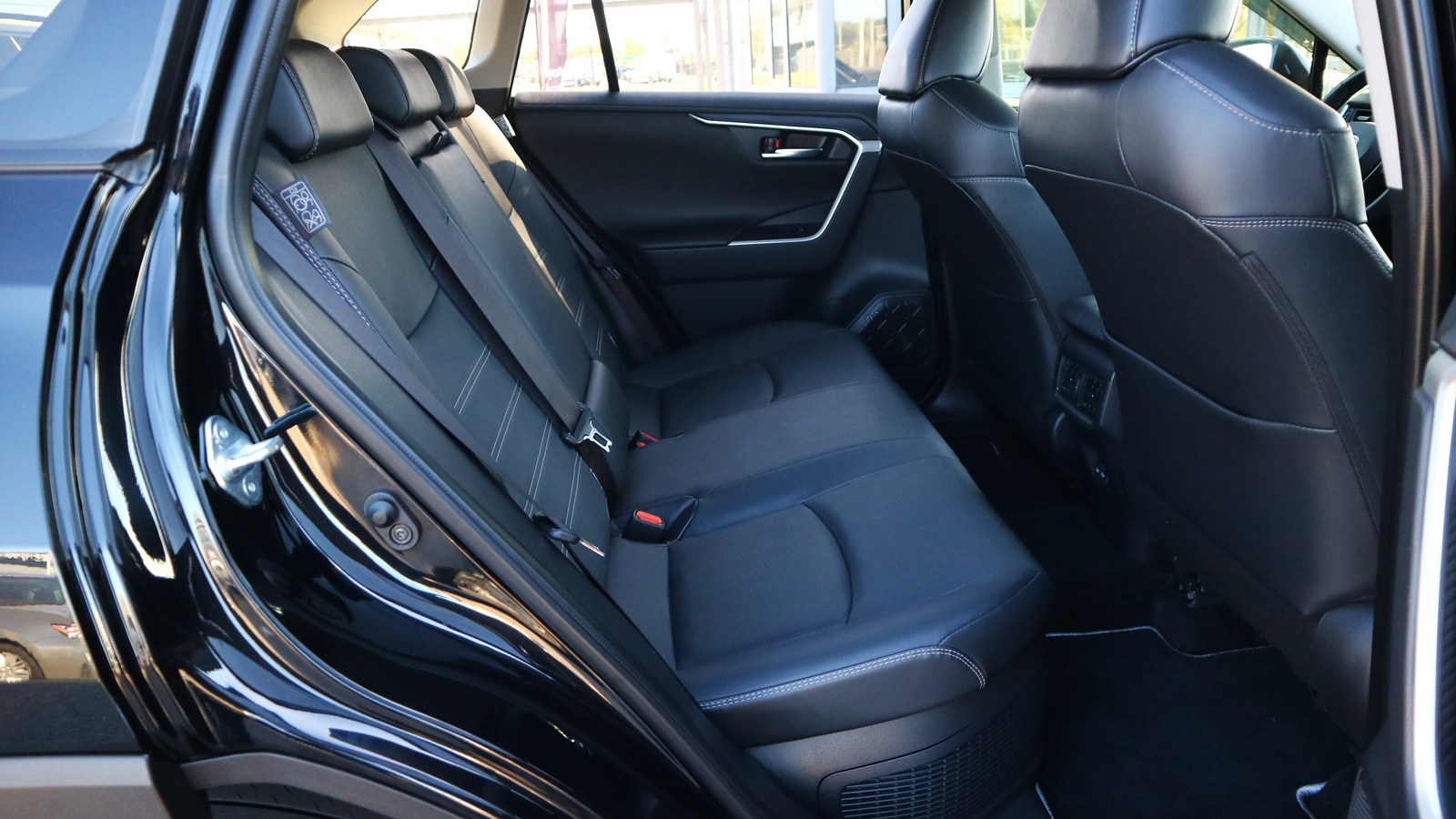 Toyota RAV4 2021 року з пробігом 93317 км, Універсал, Тойота Центр Київ "Автосаміт Укравто Столичне", м.Київ - 1793000 ГРН | Фото № 7
