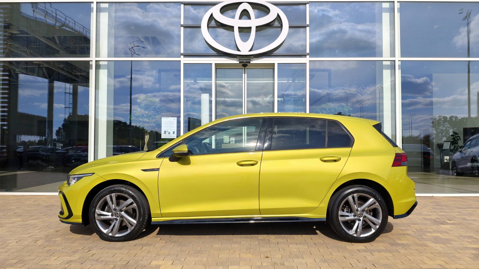 Інші авто VOLKSWAGEN GOLF 2021 року, Хетчбек, Тойота Центр Київ "ВІДІ Аеропорт", м.Київ | Фото № 3 Інші авто VOLKSWAGEN GOLF 2021 року з пробігом 53507 км, Хетчбек, Тойота Центр Київ "ВІДІ Аеропорт", м.Київ - 1075000 ГРН | Фото № 3