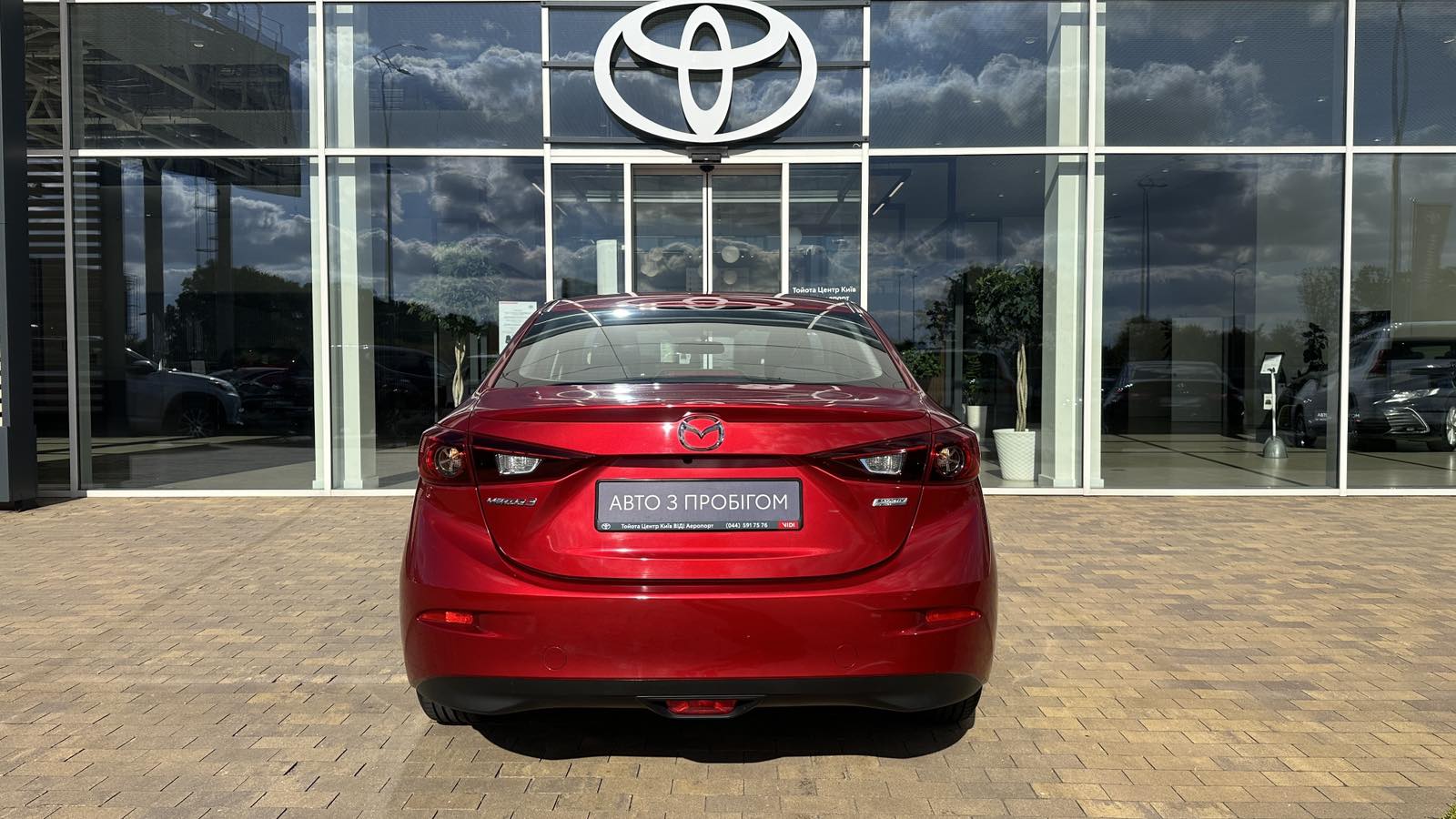 Інші авто MAZDA 3 2015 року, Седан, Тойота Центр Київ "ВІДІ Аеропорт", м.Київ | Фото № 4 Інші авто MAZDA 3 2015 року з пробігом 93063 км, Седан, Тойота Центр Київ "ВІДІ Аеропорт", м.Київ - 570000 ГРН | Фото № 4