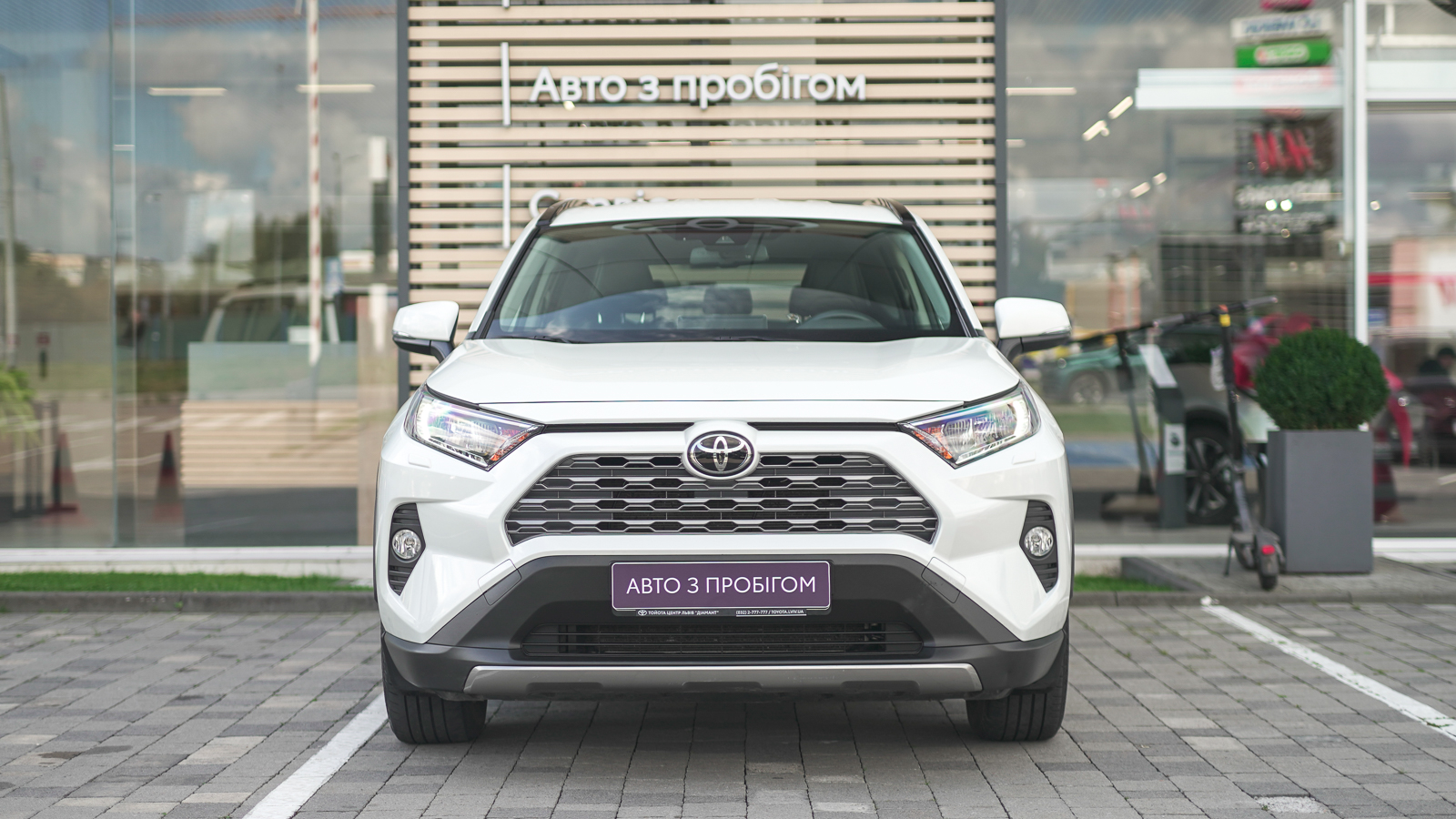 Toyota RAV4 2021 року, Універсал, Тойота Центр Львів "Діамант", м.Львів | Фото № 5 Toyota RAV4 2021 року з пробігом 94581 км, Універсал, Тойота Центр Львів "Діамант", м.Львів - 1353000 ГРН | Фото № 5