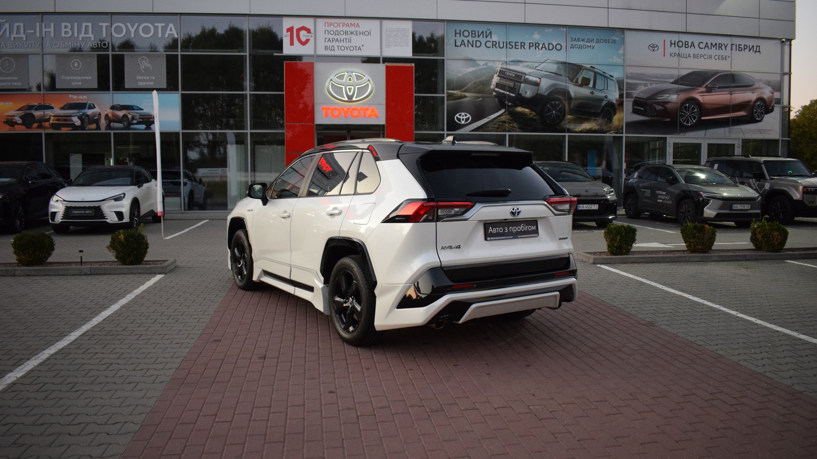 Toyota RAV4 2020 року, Універсал, Тойота Центр Житомир "Стар - Кар", м.Житомир | Фото № 2 Toyota RAV4 2020 року з пробігом 96124 км, Універсал, Тойота Центр Житомир "Стар - Кар", м.Житомир - 1525500 ГРН | Фото № 2