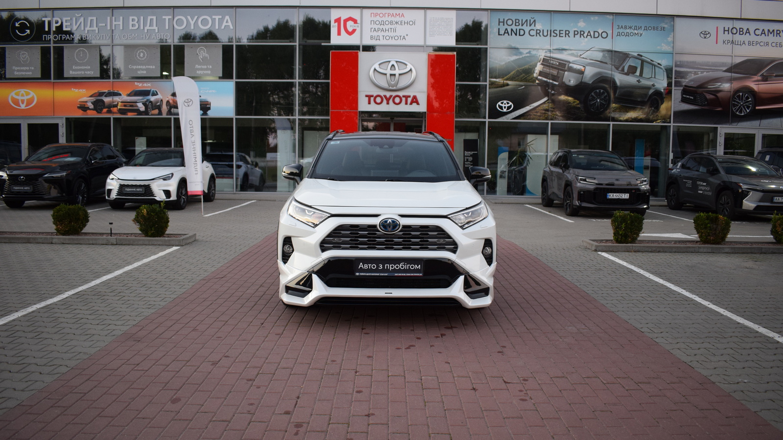 Toyota RAV4 2020 року, Універсал, Тойота Центр Житомир "Стар - Кар", м.Житомир | Фото № 5 Toyota RAV4 2020 року з пробігом 96124 км, Універсал, Тойота Центр Житомир "Стар - Кар", м.Житомир - 1525500 ГРН | Фото № 5