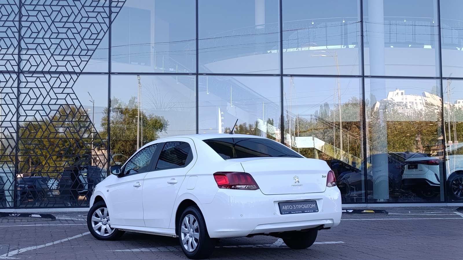 Інші авто PEUGEOT 301 2021 року, Седан, Лексус Київ Захід, м.Київ | Фото № 2 Інші авто PEUGEOT 301 2021 року з пробігом 93000 км, Седан, Лексус Київ Захід, м.Київ - 463000 ГРН | Фото № 2