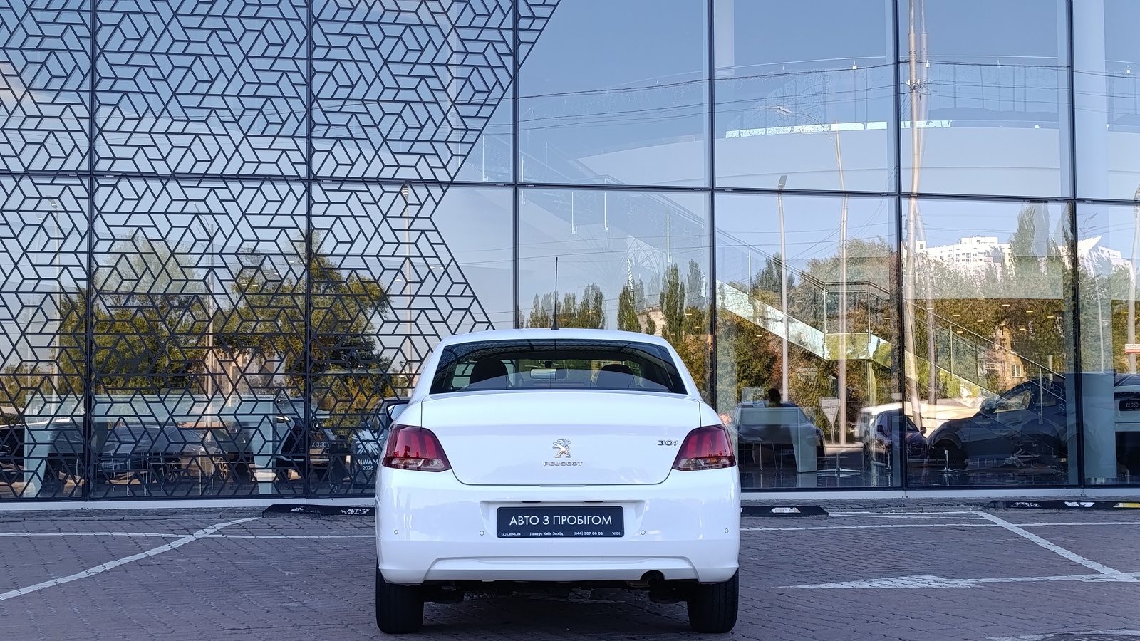 Інші авто PEUGEOT 301 2021 року з пробігом 72000 км, Седан, Лексус Київ Захід, м.Київ - 480000 ГРН | Фото № 4