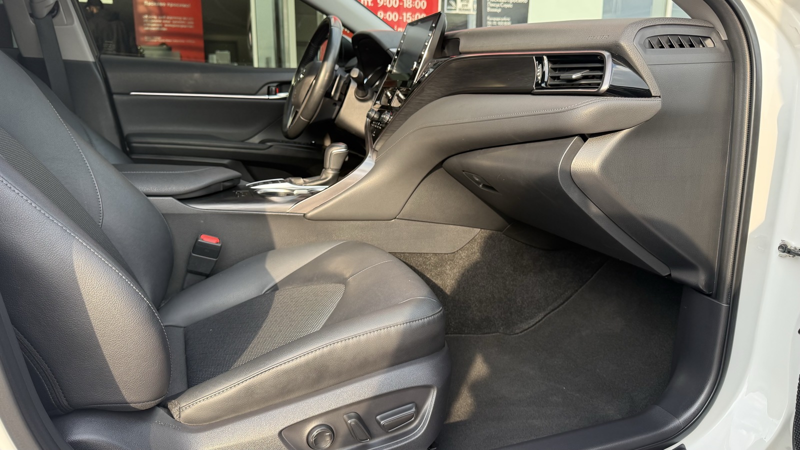 Toyota CAMRY 2022 року, Седан, Тойота Центр Вінниця "Преміум Мотор", м.Вінниця | Фото № 6 Toyota CAMRY 2022 року з пробігом 62685 км, Седан, Тойота Центр Вінниця "Преміум Мотор", м.Вінниця - 1462500 ГРН | Фото № 6