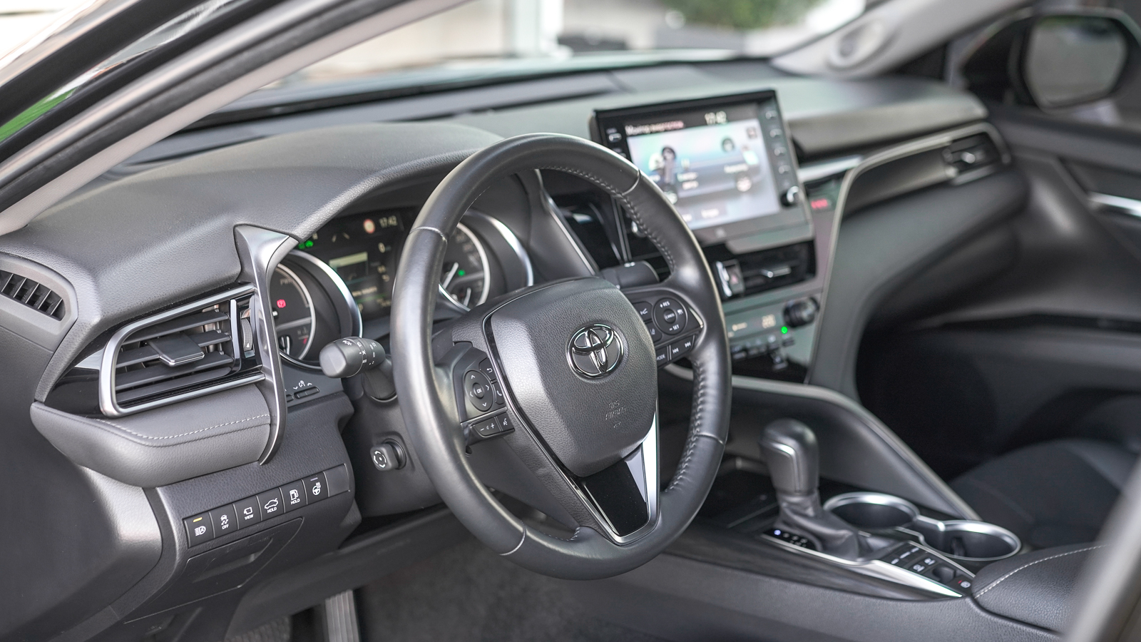 Toyota CAMRY 2023 року з пробігом 74780 км, Седан, Тойота Центр Львів "Діамант", м.Львів - 1713800 ГРН | Фото № 14
