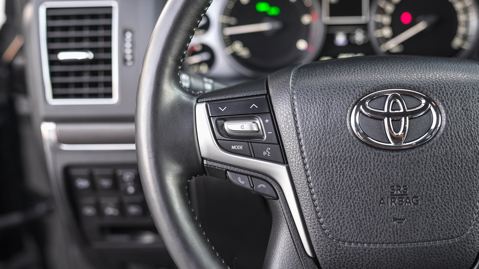 Toyota LAND CRUISER 2020 року, Універсал, Лексус Львів, м.Львів | Фото № 25 Toyota LAND CRUISER 2020 року з пробігом 80212 км, Універсал, Лексус Львів, м.Львів - 2931500 ГРН | Фото № 25