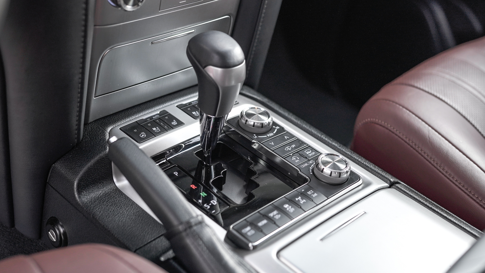 Toyota LAND CRUISER 2020 року, Універсал, Лексус Львів, м.Львів | Фото № 34 Toyota LAND CRUISER 2020 року з пробігом 80212 км, Універсал, Лексус Львів, м.Львів - 2931500 ГРН | Фото № 34