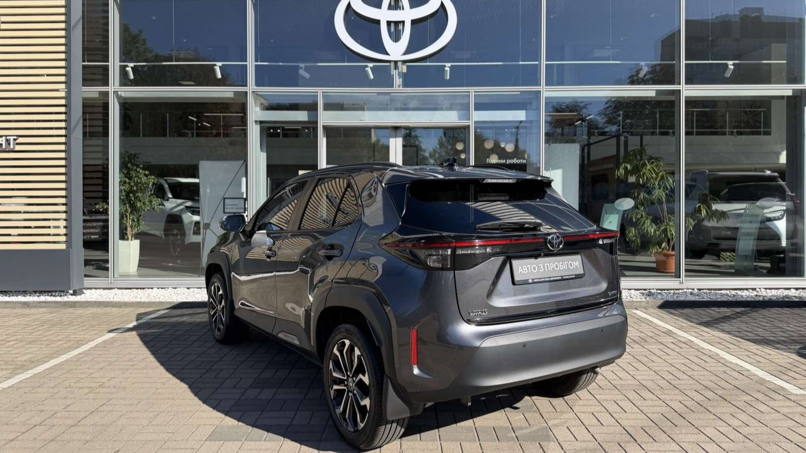 Toyota YARIS CROSS 2025 року, Хетчбек, Тойота Центр Луцьк "Автоконцепт", м.Луцьк | Фото № 2 Toyota YARIS CROSS 2025 року з пробігом 12000 км, Хетчбек, Тойота Центр Луцьк "Автоконцепт", м.Луцьк - 1270000 ГРН | Фото № 2