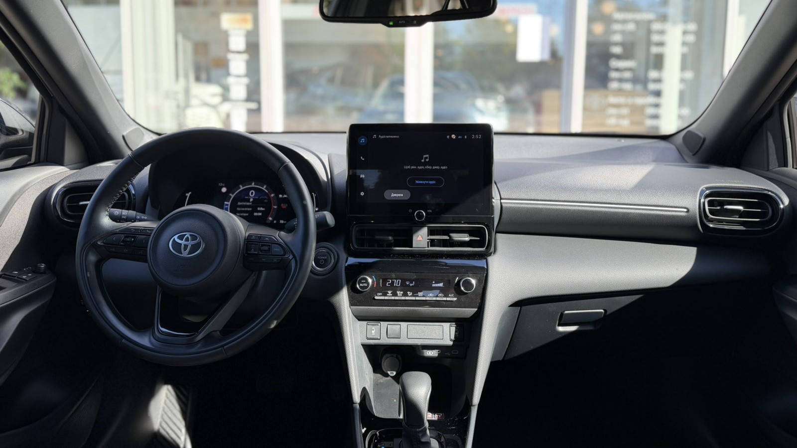 Toyota YARIS CROSS 2025 року, Хетчбек, Тойота Центр Луцьк "Автоконцепт", м.Луцьк | Фото № 8 Toyota YARIS CROSS 2025 року з пробігом 12000 км, Хетчбек, Тойота Центр Луцьк "Автоконцепт", м.Луцьк - 1270000 ГРН | Фото № 8
