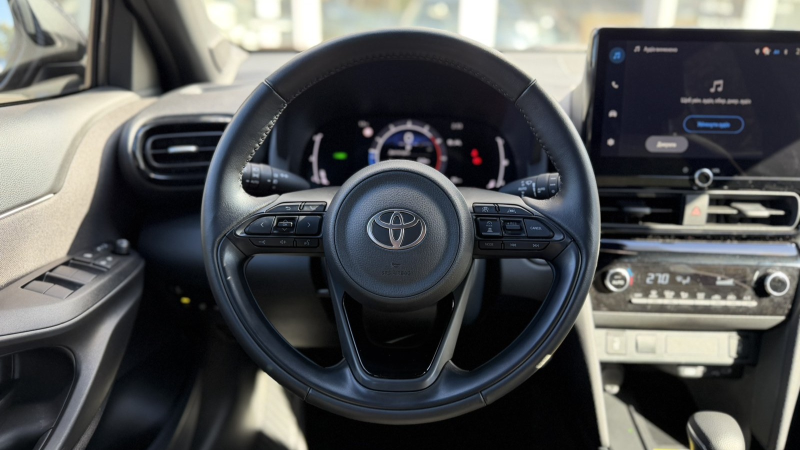 Toyota YARIS CROSS 2025 року, Хетчбек, Тойота Центр Луцьк "Автоконцепт", м.Луцьк | Фото № 9 Toyota YARIS CROSS 2025 року з пробігом 12000 км, Хетчбек, Тойота Центр Луцьк "Автоконцепт", м.Луцьк - 1270000 ГРН | Фото № 9