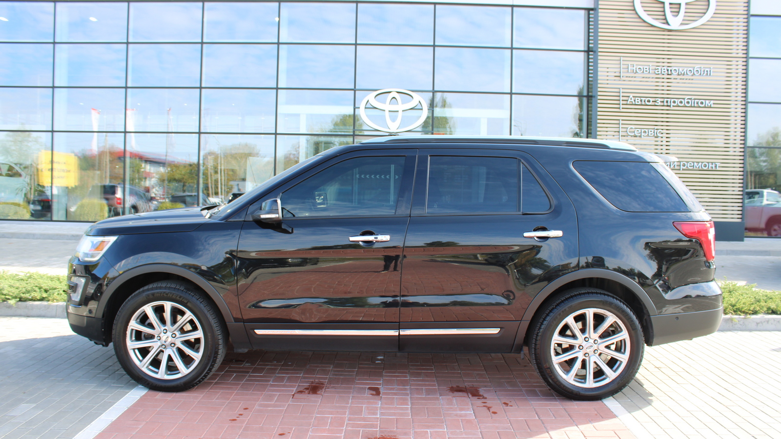 Інші авто FORD EXPLORER 2017 року, Універсал, Тойота Центр Черкаси "Мотор Сіті", м.Черкаси | Фото № 3 Інші авто FORD EXPLORER 2017 року з пробігом 172857 км, Універсал, Тойота Центр Черкаси "Мотор Сіті", м.Черкаси - 644000 ГРН | Фото № 3