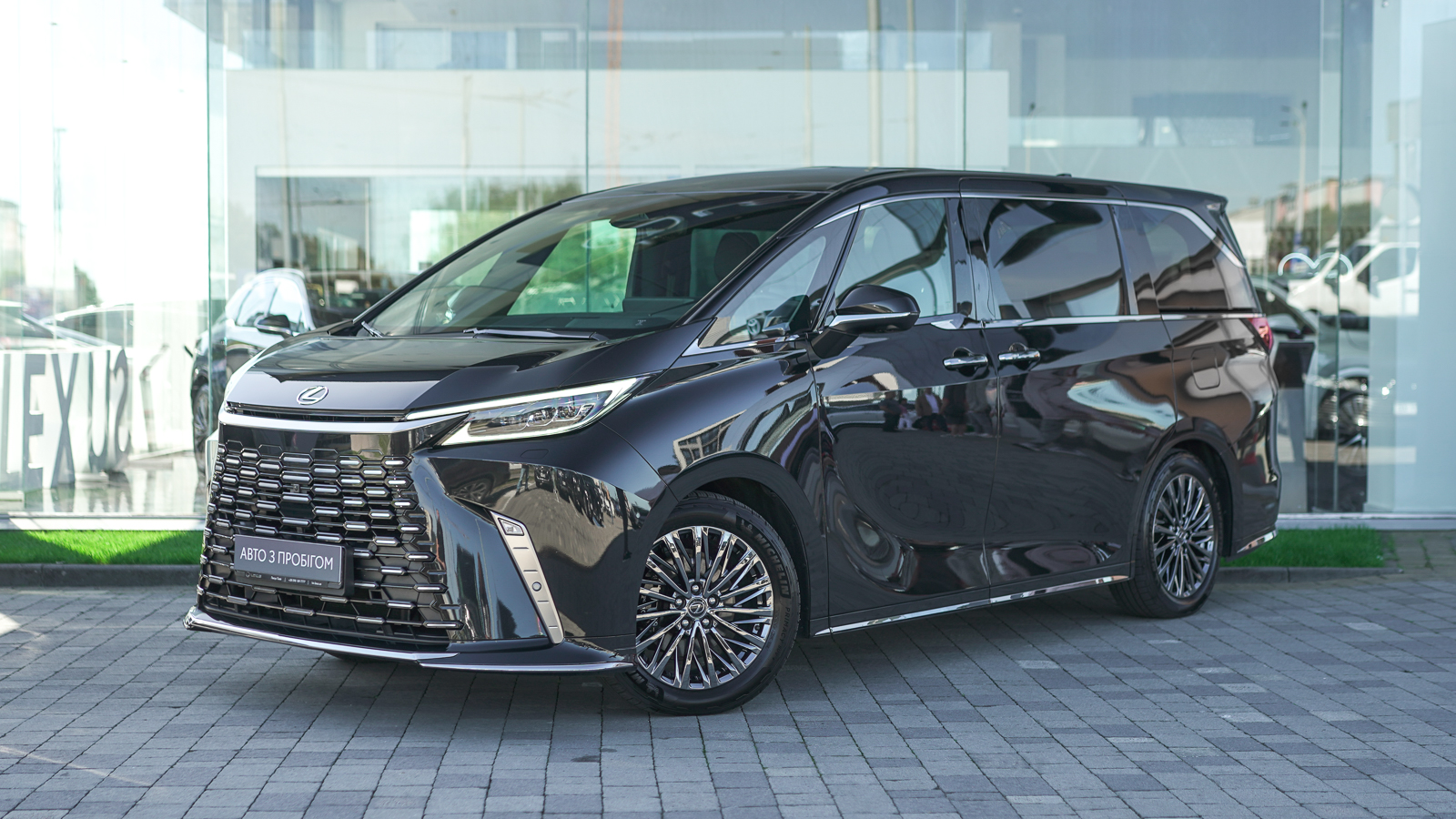 Lexus LM 350h 2025 року з пробігом 6958 км, Універсал, Лексус Львів, м.Львів - 5254150 ГРН | Фото № 1
