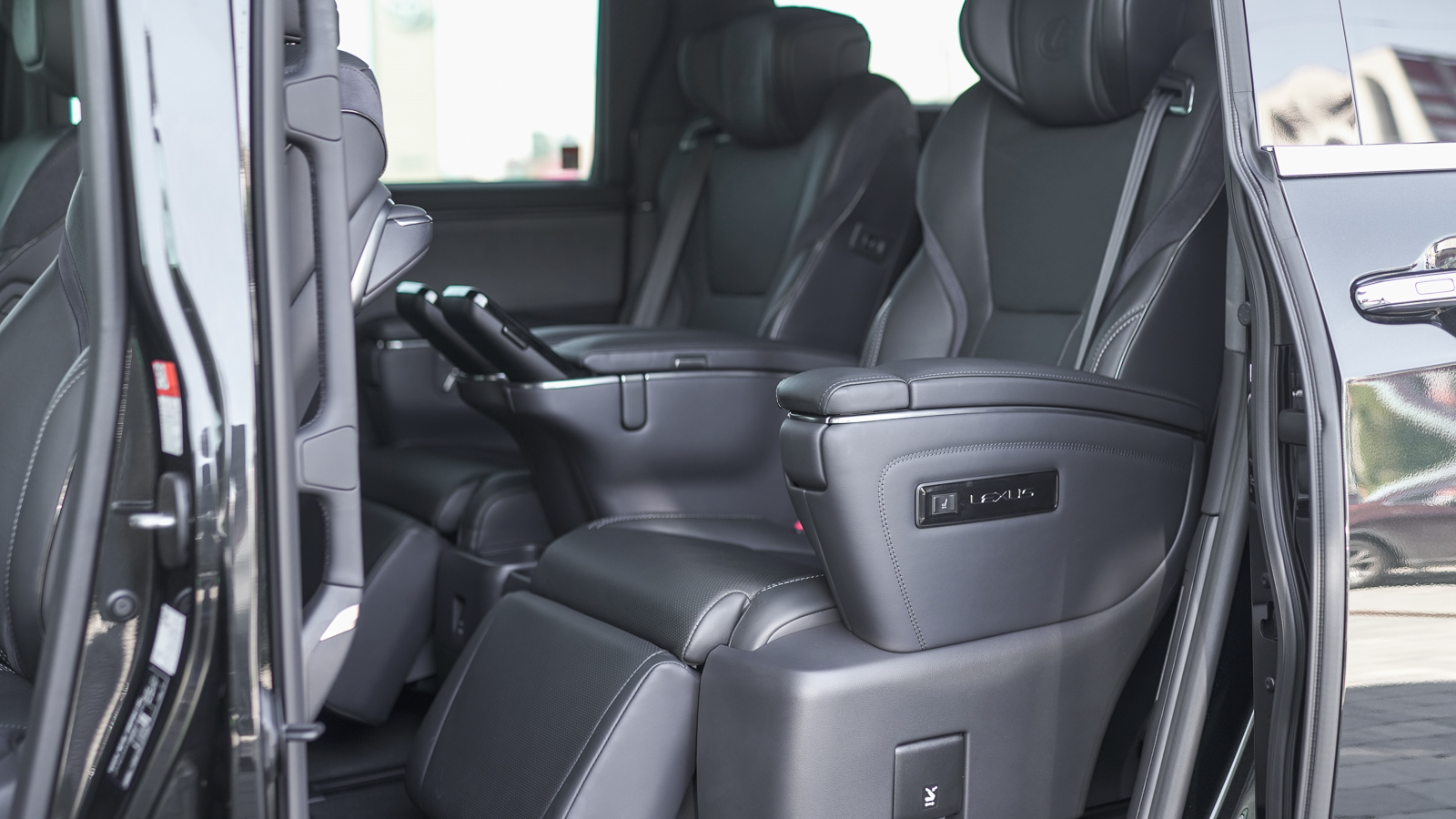 Lexus LM 350h 2025 року з пробігом 6958 км, Універсал, Лексус Львів, м.Львів - 5254150 ГРН | Фото № 21