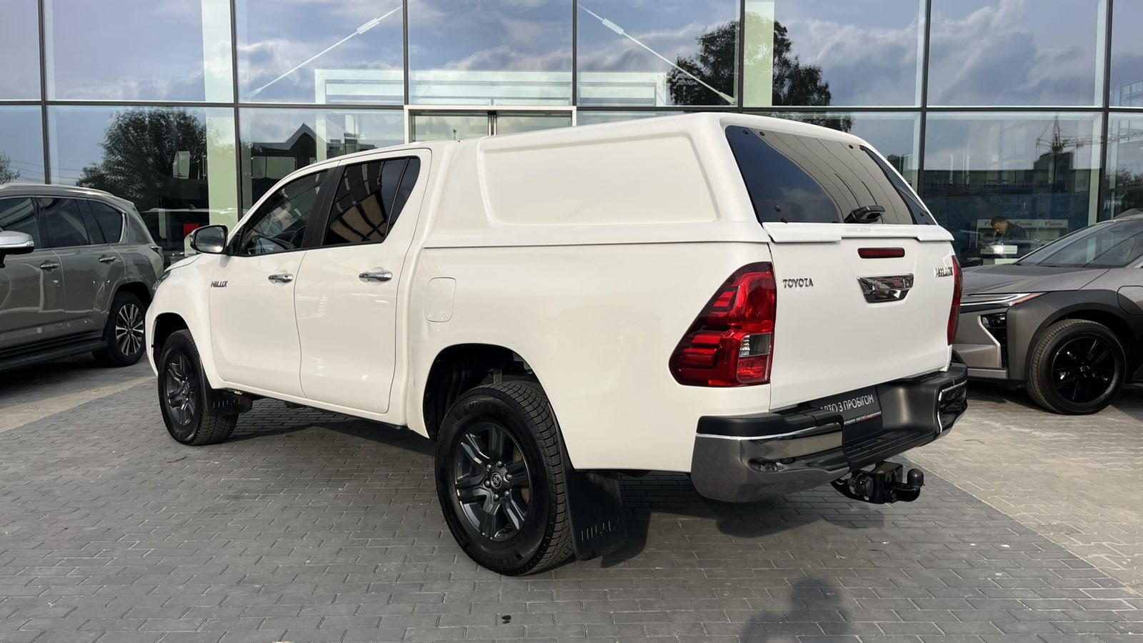 Toyota HILUX 2023 року, Пікап, Тойота Центр Хмельницький "Гранд Мотор", м.Хмельницький | Фото № 2 Toyota HILUX 2023 року з пробігом 195558 км, Пікап, Тойота Центр Хмельницький "Гранд Мотор", м.Хмельницький - 1665000 ГРН | Фото № 2